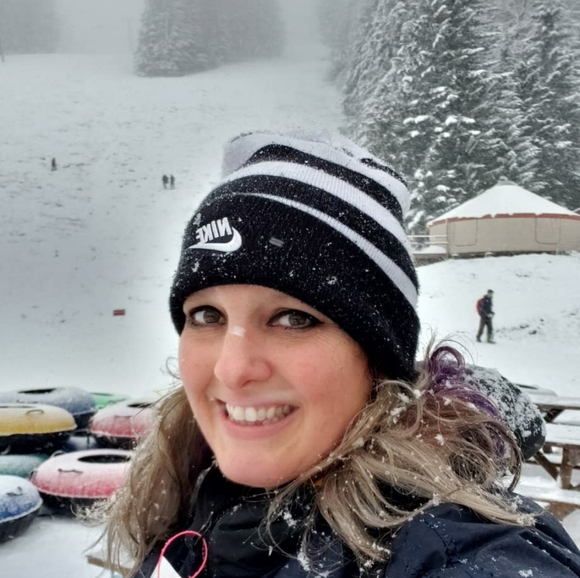 Meet your Posher, Amy - Picture 7 of 8